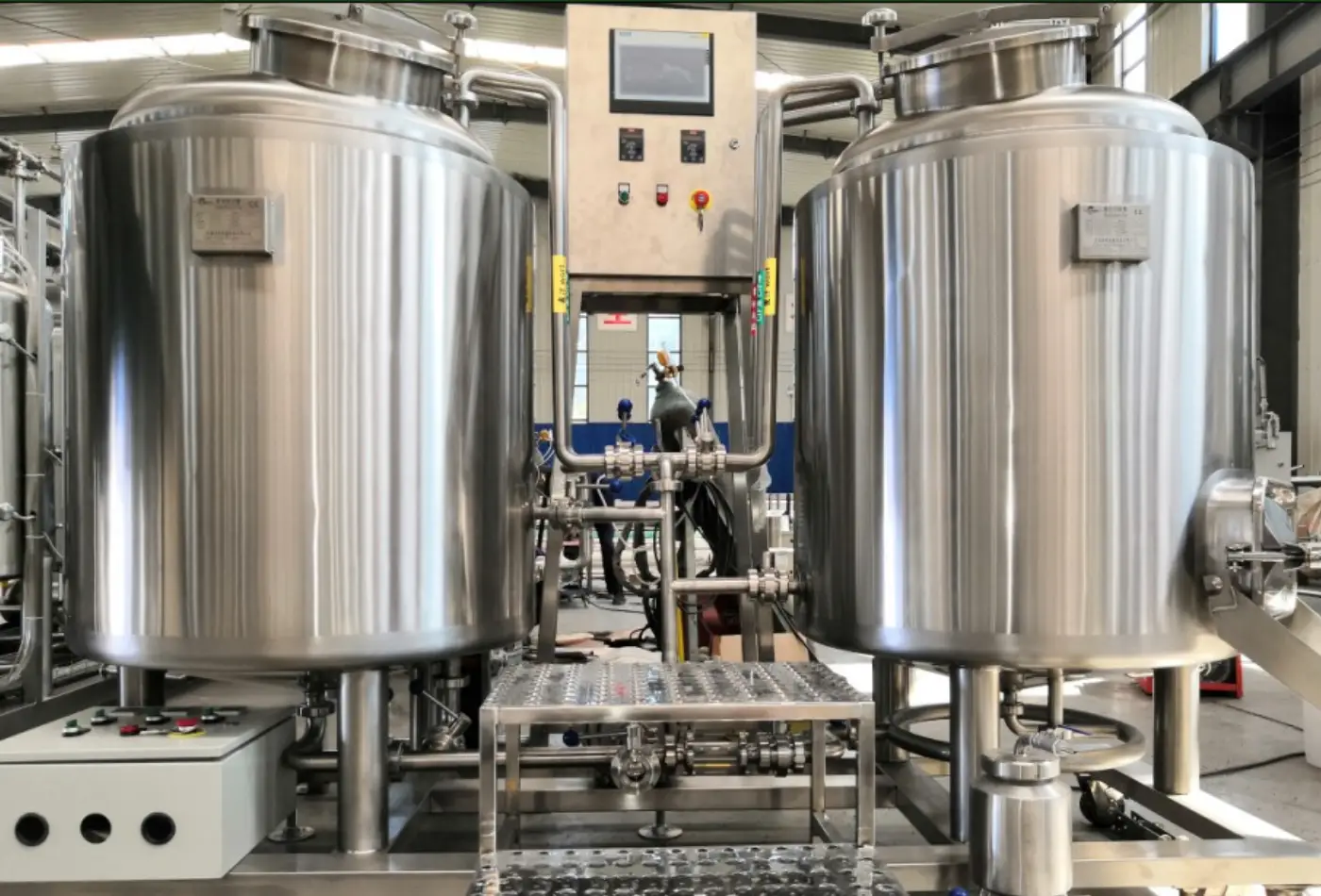 ShababTec Pharmaceutical CIP and SIP System CIP and SIP system for pharmaceutical process equipment by ShababTec