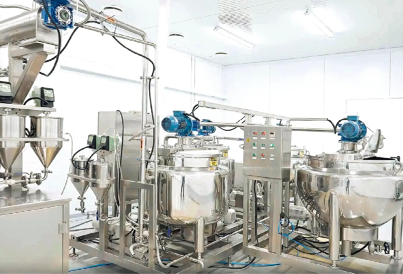 ShababTec Pharmaceutical Powder Feeding and Transfer System Pharmaceutical powder feeding and transfer system by ShababTec in Egypt