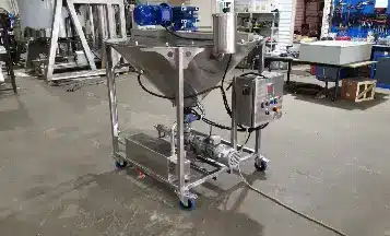 Pharmaceutical powder mixer engineering design
