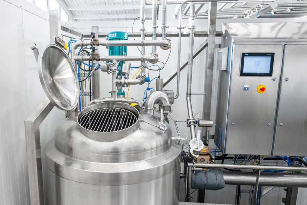 Stainless Steel Mixing Vessel Engineering Stainless steel pharmaceutical mixing tanks and sanitary process piping